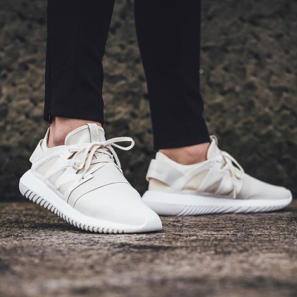 Adidas Tubular Viral Sneaker